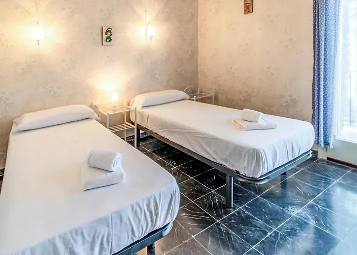 Grifeu 14 - Con Terraza Y Jardin Apartmán Girona