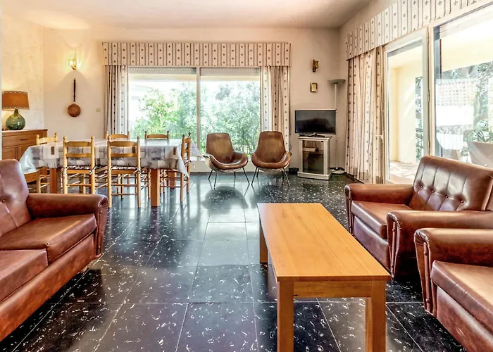 Apartmán Grifeu 14 - Con Terraza Y Jardin